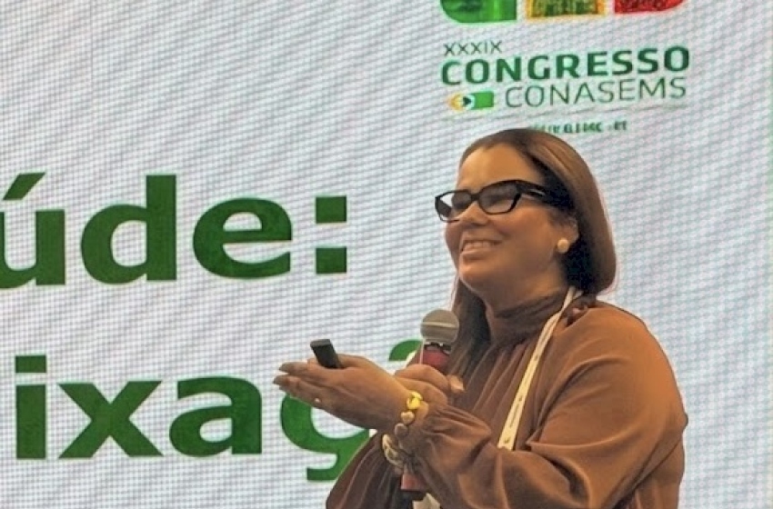 Secretária Jucemara Oliveira representa Sousa no XXXIX Congresso do CONASEMS